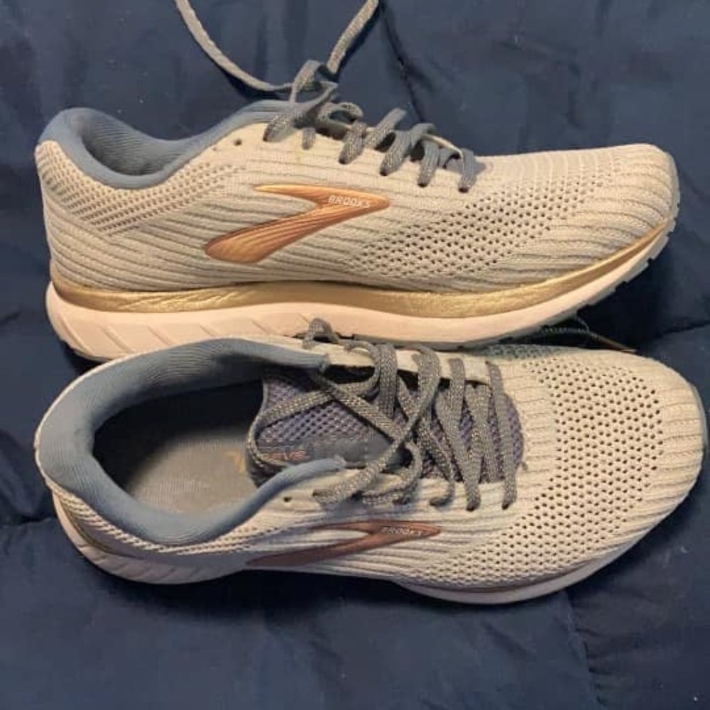 Brooks running sneakers